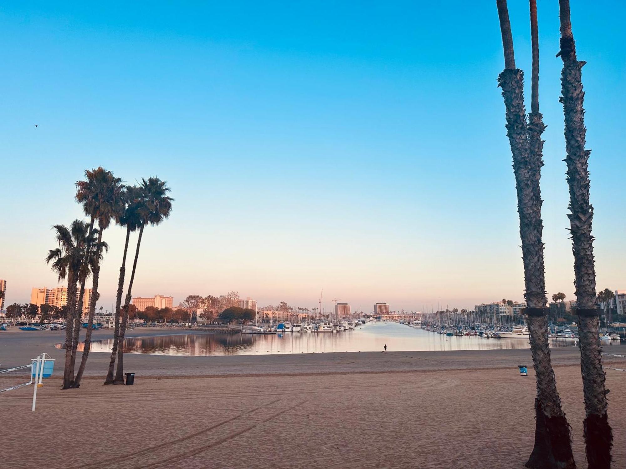 Foghorn Harbor Inn Marina del Rey Exterior photo